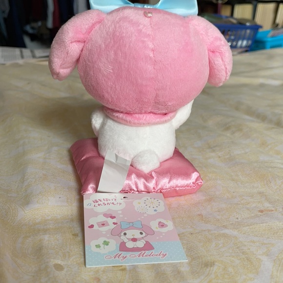 NWOT HELLO KITTY BEANIES - Picture 7 of 8